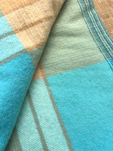 Load image into Gallery viewer, Fresh Retro Fav! Onehunga Tiki Princess SINGLE New Zealand Wool Blanket