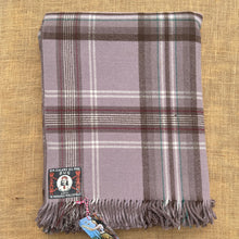 Load image into Gallery viewer, Exceptional Onehunga Woollen Mills CAR RUG Collectible Wool Blanket with Wahine Label