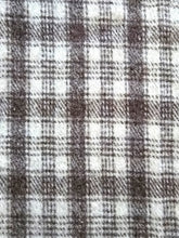 Load image into Gallery viewer, Coffee and Cream Early's of Witney SINGLE British Wool Blanket