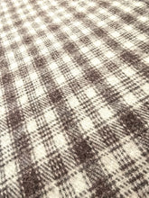 Load image into Gallery viewer, Coffee and Cream Early's of Witney SINGLE British Wool Blanket
