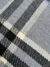 Load image into Gallery viewer, Vintage CAR RUG New Zealand Wool Blanket
