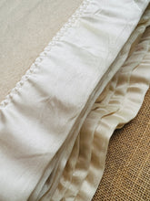 Load image into Gallery viewer, Huge Onehunga Woollen Mills KING New Zealand Wool Blanket