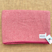 Load image into Gallery viewer, Beautiful Robinwul of Canterbury DOUBLE Pure Wool Blanket.