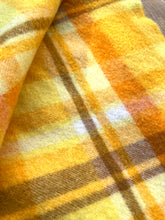 Load image into Gallery viewer, Ultra bright, extra thick and soft SINGLE New Zealand Woo Blanket