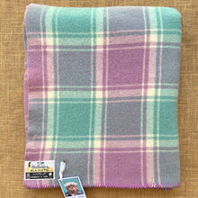 Load image into Gallery viewer, Super Fuzzy Fresh Retro Fav! SINGLE New Zealand Wool Blanket