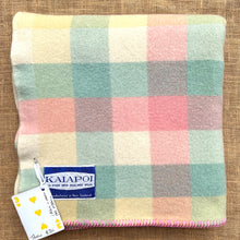 Load image into Gallery viewer, Pastel Bargain THROW by KAIAPOI WOOLLEN MILLS New Zealand Wool Blanket