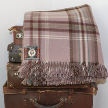 Load image into Gallery viewer, Exceptional Onehunga Woollen Mills CAR RUG Collectible Wool Blanket with Wahine Label