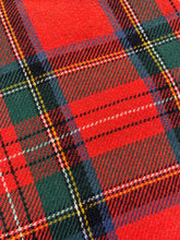 Load image into Gallery viewer, Vintage CAR RUG DUOTONE New Zealand Wool Blanket