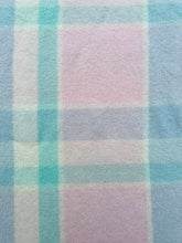 Load image into Gallery viewer, Soft Pastel Onehunga Princess DOUBLE/QUEEN Pure New Zealand Wool Blanket.