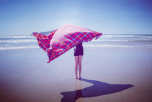 Load image into Gallery viewer, PINK MISFIT! (New Wool) SINGLE NZ Wool Blanket