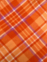 Load image into Gallery viewer, Cheerful Bright KAIAPOI SINGLE New Zealand Wool blanket (No label)