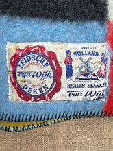 Load image into Gallery viewer, DUTCH Super thick fleece SINGLE Pure Wool Blanket