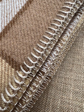 Load image into Gallery viewer, Super Soft Naturals DOUBLE Beautiful New Zealand Wool Blanket.