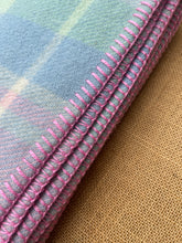 Load image into Gallery viewer, Soft Pastels KING SINGLE New Zealand Wool Blanket