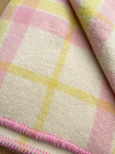 Load image into Gallery viewer, DREAMWARM Pink & Lemon SMALL SINGLE/COT New Zealand Wool Blanket