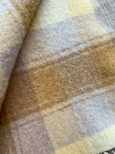 Load image into Gallery viewer, Natural Browns Extra Thick Throw/COT New Zealand Wool Blanket