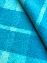 Load image into Gallery viewer, AS NEW Pacific Plaid SINGLE New Zealand Wool Blanket