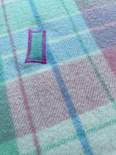 Load image into Gallery viewer, Pretty Pastel Soft SINGLE New Zealand Wool Blanket