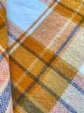 Load image into Gallery viewer, Slumbersoft 70&#39;s Retro SINGLE New Zealand Wool Blanket

