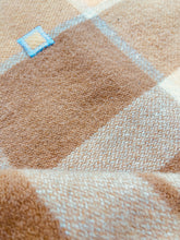 Load image into Gallery viewer, Super Soft Neutrals ROBINWUL SINGLE New Zealand Wool Blanket