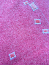 Load image into Gallery viewer, Super Thick and Fluffy Blanket DOUBLE/QUEEN New Zealand Wool