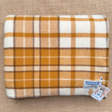 Load image into Gallery viewer, Super Thick and Fluffy Blanket DOUBLE/QUEEN New Zealand Wool