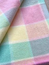 Load image into Gallery viewer, Pretty PasteIs SINGLE New Zealand Wool Blanket