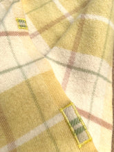 Load image into Gallery viewer, Neutrals Plaid SINGLE KAIAPOI New Zealand Wool Blanket