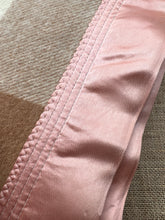 Load image into Gallery viewer, Gorgeous Neutral Browns SINGLE Onehunga NZ Wool Blanket
