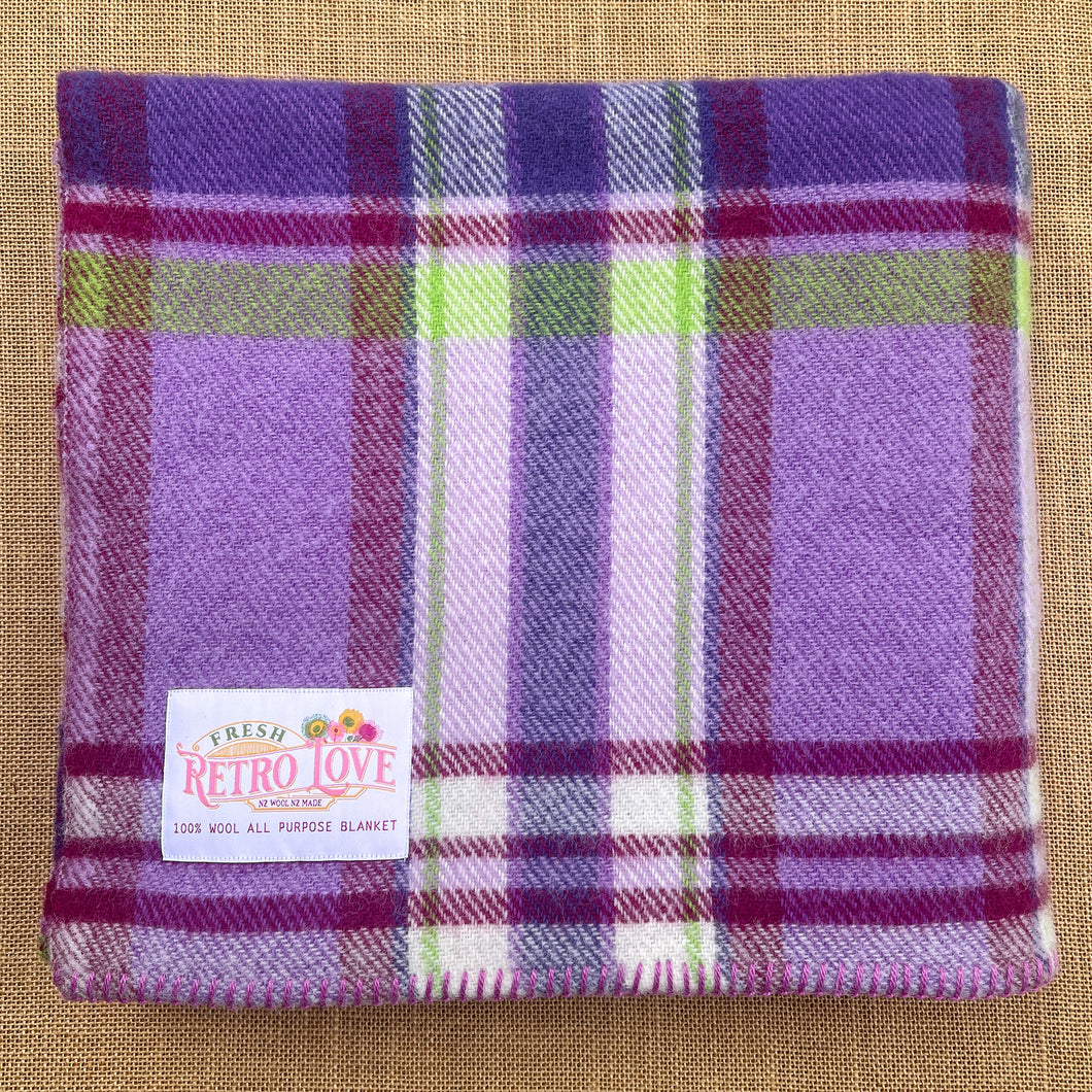 Winegum Collection (New Wool): Fresh GRAPE Love KNEE RUG/COT