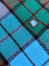 Load image into Gallery viewer, Cute Colour Combo THROW/TRAVEL RUG New Zealand Wool Blanket