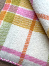 Load image into Gallery viewer, Soft and Fun Bright SINGLE New Zealand Wool Blanket