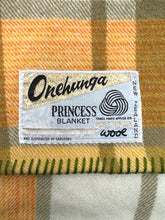 Load image into Gallery viewer, STUNNING Retro Onehunga Princess DOUBLE/QUEEN Pure Wool Blanket
