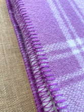 Load image into Gallery viewer, Super soft Blush Mauve THROW/SINGLE New Zealand Wool Blanket (no label)