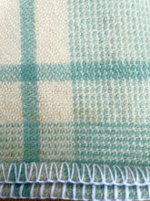 Load image into Gallery viewer, Pretty Mint and Cream SINGLE Robinwul New Zealand Wool Blanket