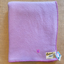 Load image into Gallery viewer, Thick Mauve KING SINGLE/QUEEN Onehunga Woollen Mills NZ Wool Blanket