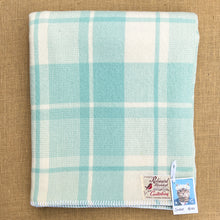 Load image into Gallery viewer, Pretty Mint and Cream SINGLE Robinwul New Zealand Wool Blanket