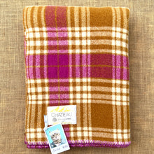 Load image into Gallery viewer, Thick Magenta & Rust SINGLE New Zealand Wool Blanket