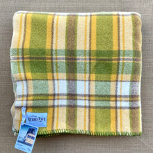 Load image into Gallery viewer, Thick Olives SINGLE/THROW Pure NZ Wool Blanket