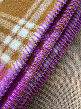 Load image into Gallery viewer, Thick Magenta & Rust SINGLE New Zealand Wool Blanket