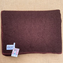 Load image into Gallery viewer, Burnt Bark Brown QUEENExtra Fluffy Wool Blanket.
