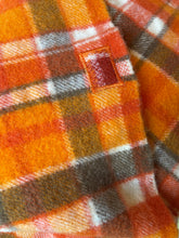 Load image into Gallery viewer, Thick Wool Vibrant Oranges SINGLE Pure Wool Blanket
