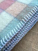 Load image into Gallery viewer, Pretty Check BABY/KNEE Royal Wool NZ Wool Blanket