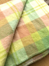 Load image into Gallery viewer, Bright Apple Green DOUBLE Wool Blanket - Mosgiel! - Fresh Retro Love NZ Wool Blankets