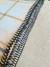 Load image into Gallery viewer, Bold Black Edge KING SINGLE Shepherd New Zealand Wool Blanket