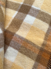 Load image into Gallery viewer, Gorgeous Browns Princess Onehunga DOUBLE New Zealand Wool Blanket