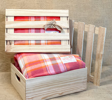 Load image into Gallery viewer, GIFT BOX - Wooden Lidded Crate