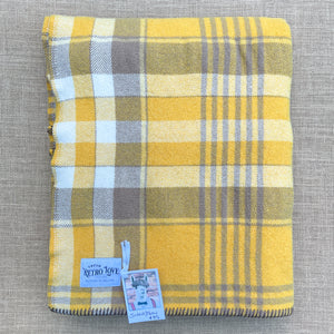 Cosy Mustard SINGLE/THROW New Zealand Pure Wool Blanket
