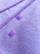 Load image into Gallery viewer, Thick Mauve KING SINGLE/QUEEN Onehunga Woollen Mills NZ Wool Blanket