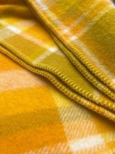 Load image into Gallery viewer, Ultra Thick & Soft Retro Golds Extra Large SINGLE NZ Wool blanket
